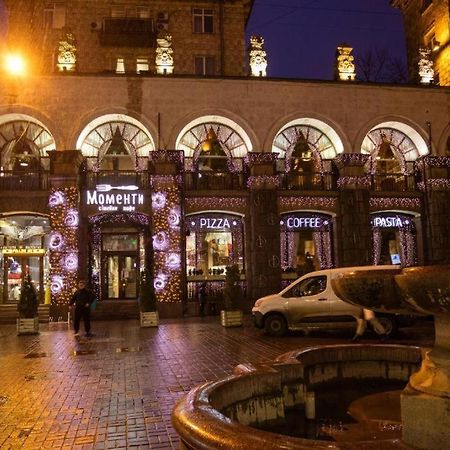 Khreshchatyk Apart Hotel 911 เคียฟ ภายนอก รูปภาพ