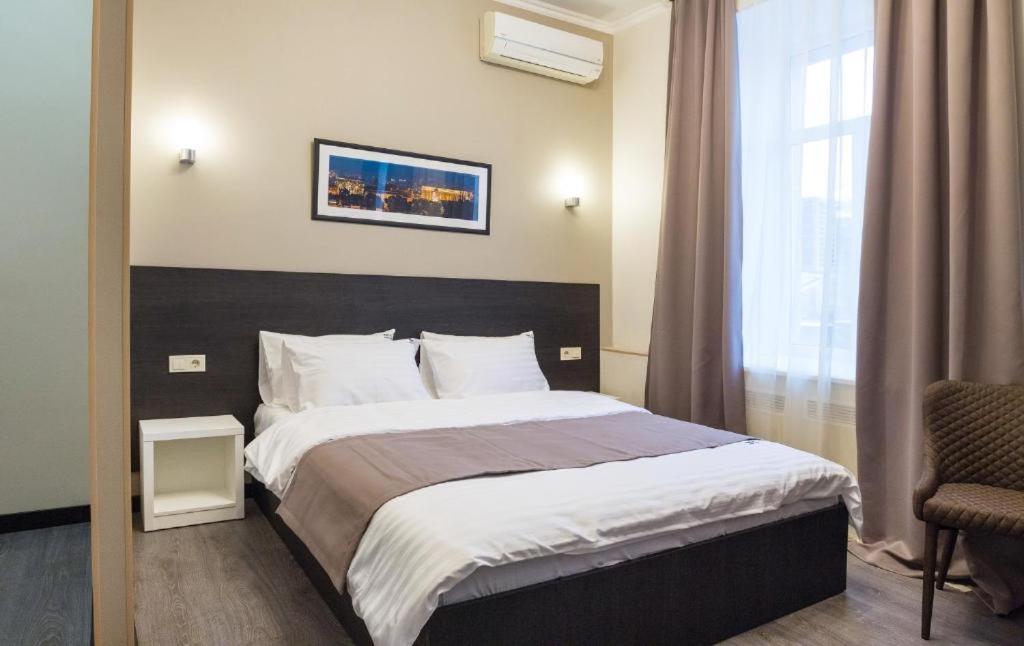 Khreshchatyk Apart Hotel 911 เคียฟ ภายนอก รูปภาพ