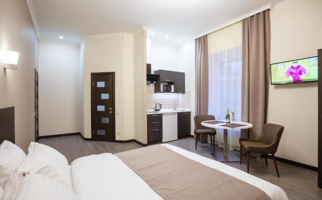 Khreshchatyk Apart Hotel 911 เคียฟ ภายนอก รูปภาพ