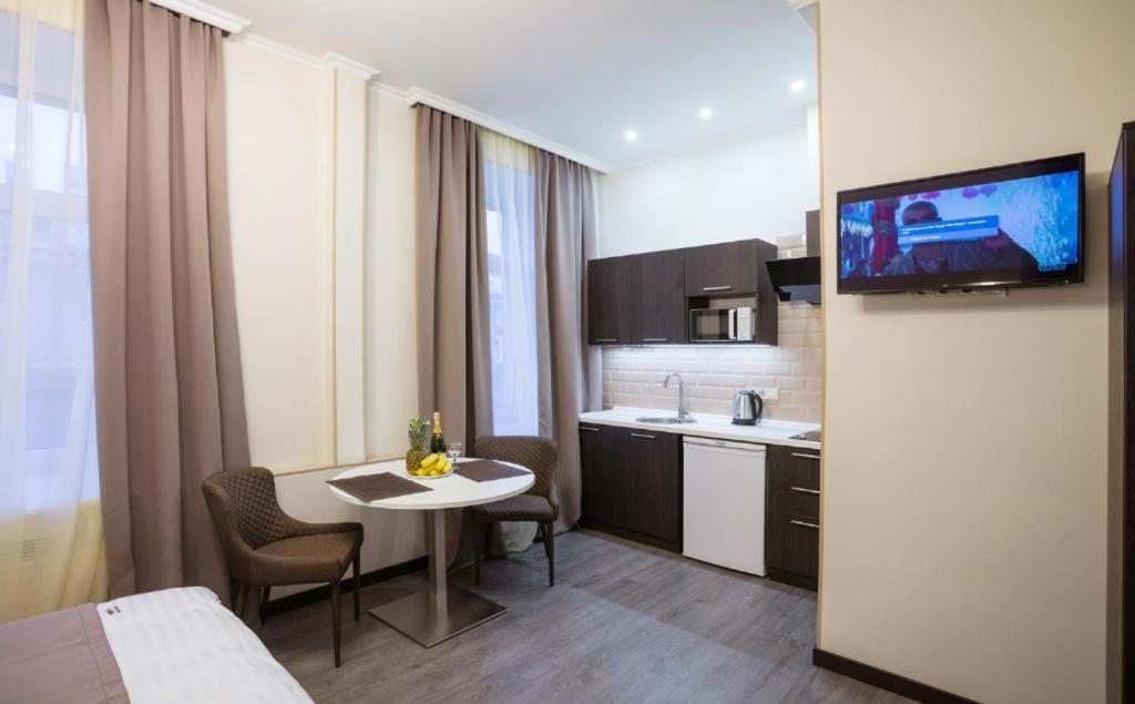 Khreshchatyk Apart Hotel 911 เคียฟ ภายนอก รูปภาพ